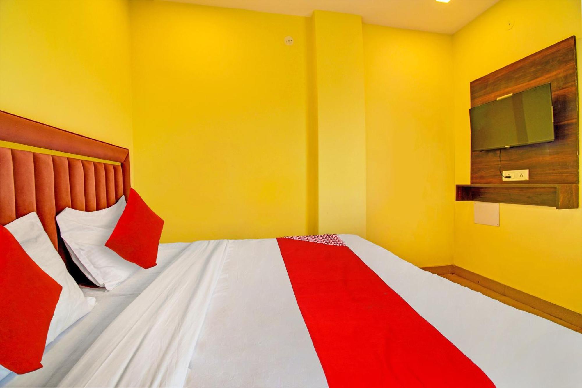 Hotel O Friendship Inn Дели Экстерьер фото